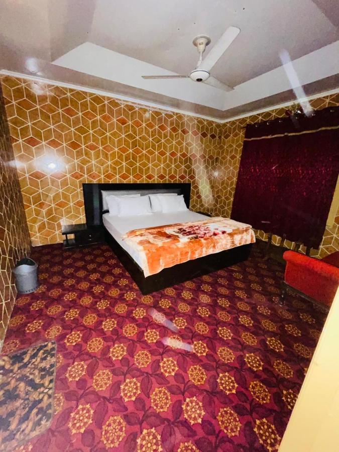 Готель Laal Haveli Скарду Екстер'єр фото